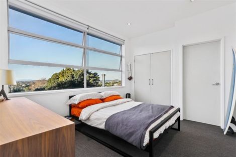 Photo of property in 107 Hinemoa Street, Birkenhead, Auckland, 0626