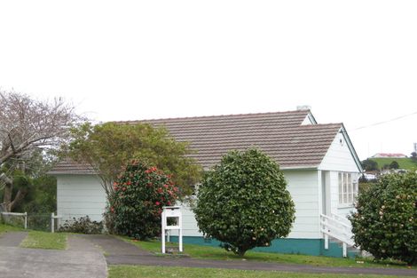 Photo of property in 17 Blackmore Street, Lynmouth, New Plymouth, 4310