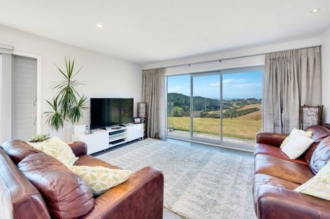 Photo of property in 138a Webber Road, South Head, Helensville, 0874
