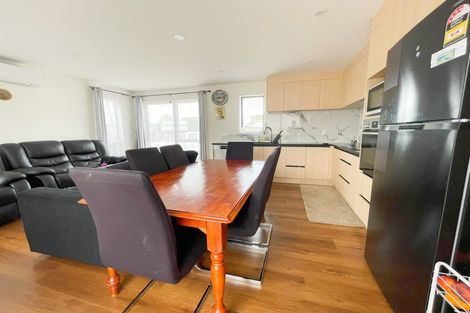 Photo of property in 52 Landon Avenue, Mangere East, Auckland, 2024