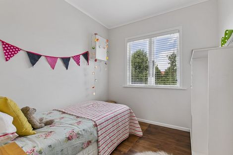 Photo of property in 1/74 Sutton Crescent, Papakura, 2110