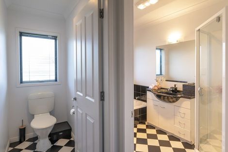 Photo of property in 7 Ngaio Street, Levin, 5510