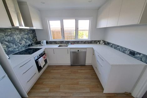 Photo of property in 67 Bluegum Road, Paraparaumu Beach, Paraparaumu, 5032