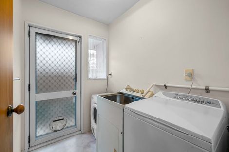 Photo of property in 2/9 Showgate Avenue, Sockburn, Christchurch, 8042