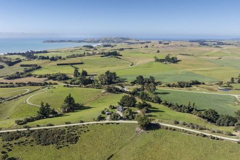 Photo of property in 83 Duncan Road, Hampden, 9410