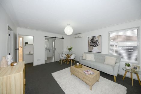 Photo of property in 2/153 Clarence Street, Riccarton, Christchurch, 8011