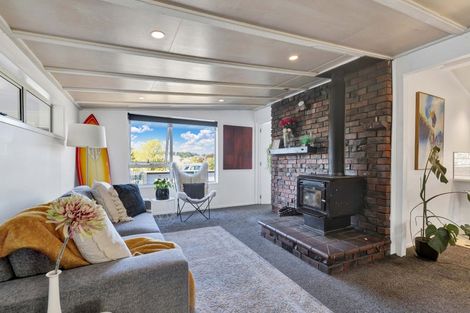 Photo of property in 47 Kings Avenue, Waikuku Beach, 7402