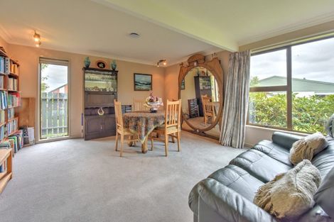 Photo of property in 9 Kerwood Place, Gore, 9710