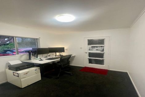 Photo of property in 2/50 Lincoln Avenue, Tawa, Wellington, 5028