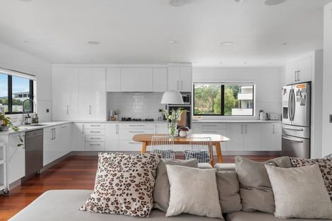 Photo of property in 72 Pillans Road, Otumoetai, Tauranga, 3110