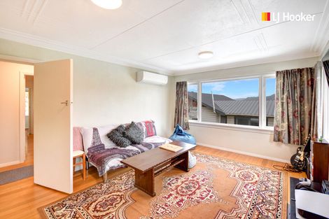Photo of property in 15 Porterfield Street, Macandrew Bay, Dunedin, 9014