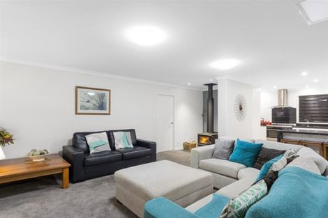 Photo of property in 33 Glenpark Crescent, Bethlehem, Tauranga, 3110