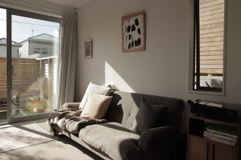 Photo of property in 7/24 Princess Terrace, Newtown, Wellington, 6021