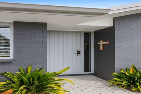 Photo of property in 15 Three Brothers Place, Warkworth, 0981