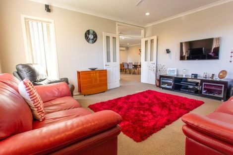 Photo of property in 14 Palliser Place, Poraiti, Napier, 4112