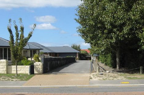 Photo of property in 95 Rolleston Drive, Rolleston, 7614