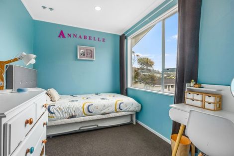 Photo of property in 47 Hicks Close, Whitby, Porirua, 5024