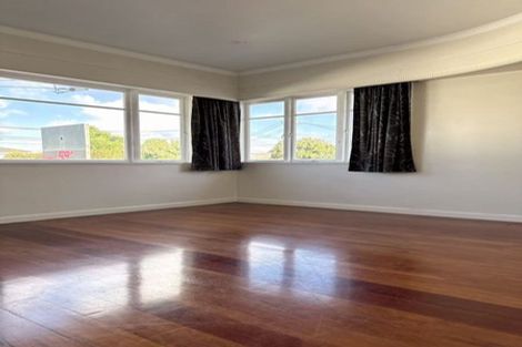 Photo of property in 57 Hayr Road, Three Kings, Auckland, 1042