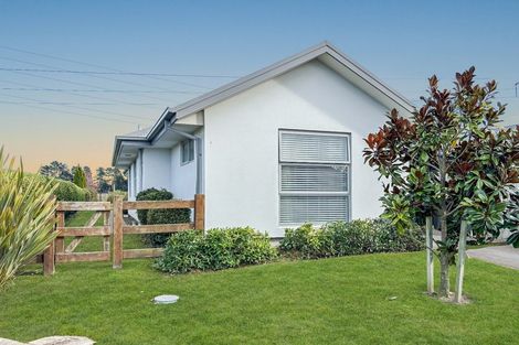 Photo of property in 12 Helmore Street, Rangiora, 7400