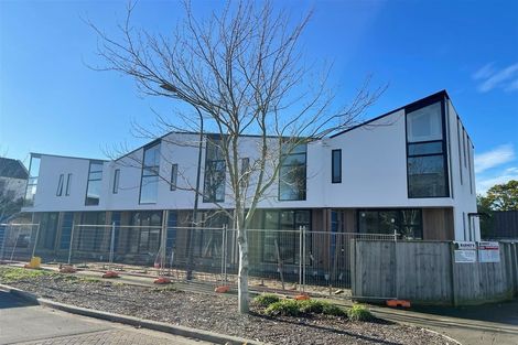 Photo of property in 2/57 Carlton Mill Road, Merivale, Christchurch, 8014