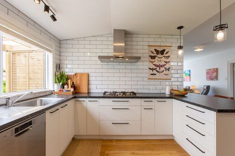 Photo of property in 16 York Street, Dannevirke, 4930