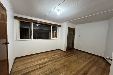 Photo of property in 20 Ribblesdale Road, Henderson, Auckland, 0612