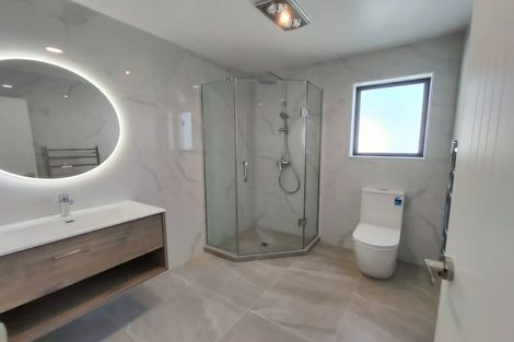 Photo of property in 26 Golfland Drive, Golflands, Auckland, 2013