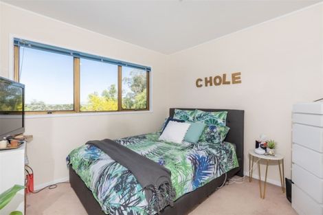 Photo of property in 9 Rosecamp Road, Beach Haven, Auckland, 0626