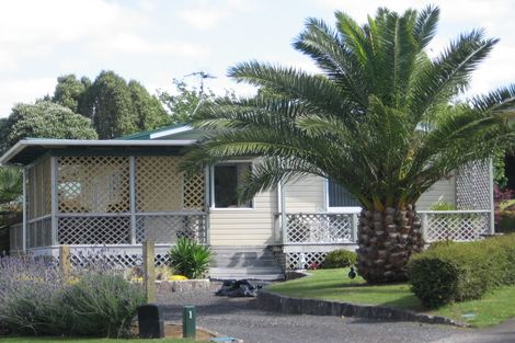 Photo of property in 2 Nathan Place, Athenree, Katikati, 3177