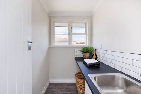 Photo of property in 30a Leeds Street, Milson, Palmerston North, 4414