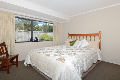 Photo of property in 20 Key West Drive, One Tree Point, 0118