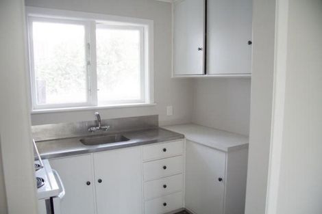 Photo of property in 11/10 Trevethick Grove, Woburn, Lower Hutt, 5010