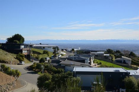 Photo of property in 6 Peregrine Close, Mount Pleasant, Christchurch, 8081