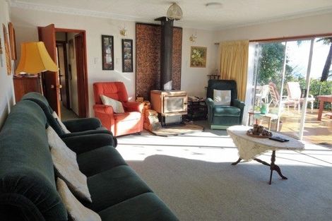 Photo of property in 20 Weenink Road, Karoro, Greymouth, 7805