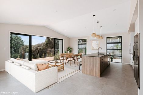 Photo of property in 8 Kingson Court, Omokoroa, 3114