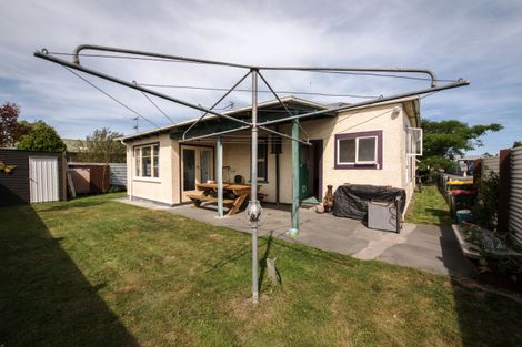 Photo of property in 132 Mcmurdo Street, Tinwald, Ashburton, 7700