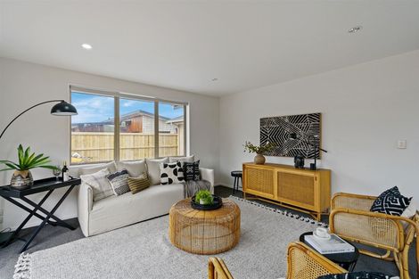 Photo of property in 7a Woodgrove Avenue, North New Brighton, Christchurch, 8083