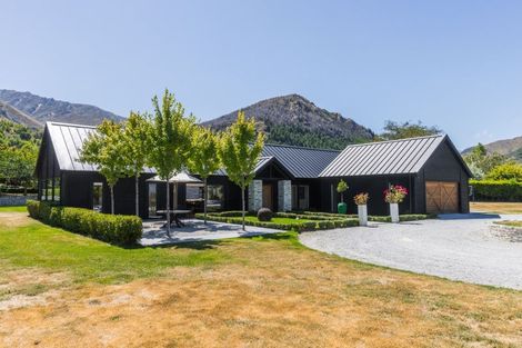 Photo of property in Butel Park, 15 Essex Avenue, Arrowtown, 9302