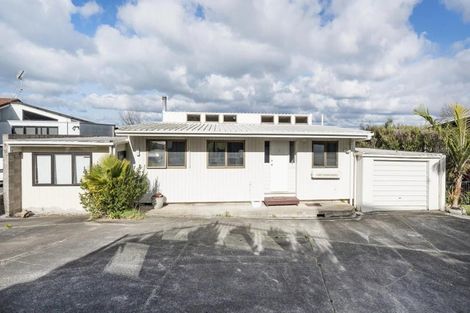 Photo of property in 2/172 Clovelly Road, Bucklands Beach, Auckland, 2012