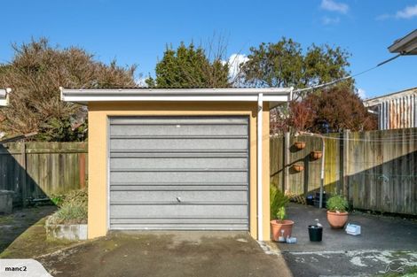 Photo of property in 11 Waimea Road, Nelson South, Nelson, 7010