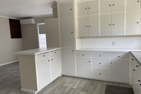 Photo of property in 54 Guy Avenue, Takaro, Palmerston North, 4410