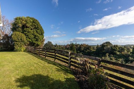 Photo of property in 826 Mokau Road, Mimi, Urenui, 4377