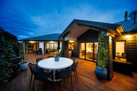 Photo of property in 93 Mount Taylor Drive, Feilding, 4775