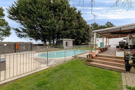 Photo of property in 1565 State Highway 3, Awahuri, Palmerston North, 4476