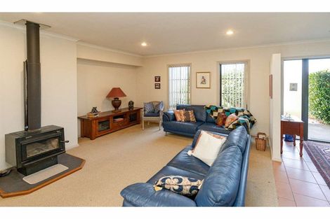 Photo of property in 7a Oakridge Drive, Kerikeri, 0230