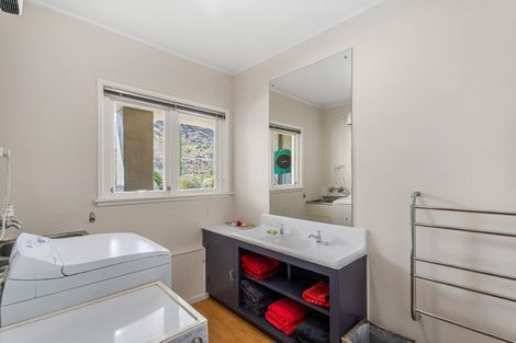 Photo of property in 49 Alpha Street, Cromwell, 9310