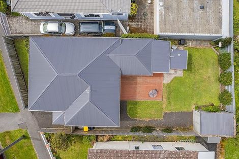 Photo of property in 5 Hargest Crescent, Saint Kilda, Dunedin, 9012