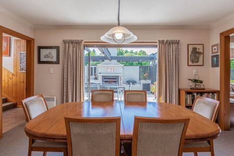 Photo of property in 234 Te Moana Road, Waikanae, 5036