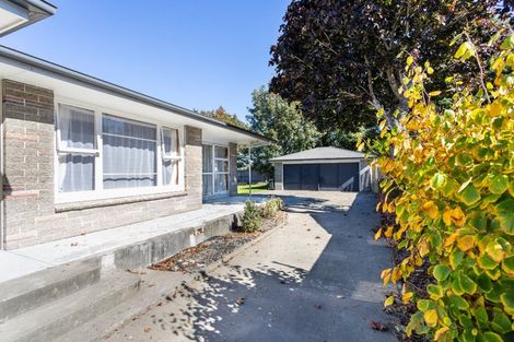 Photo of property in 10 Curletts Road, Sockburn, Christchurch, 8042