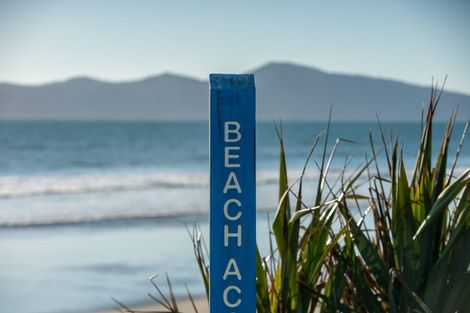 Photo of property in 134 The Parade, Paekakariki, 5034